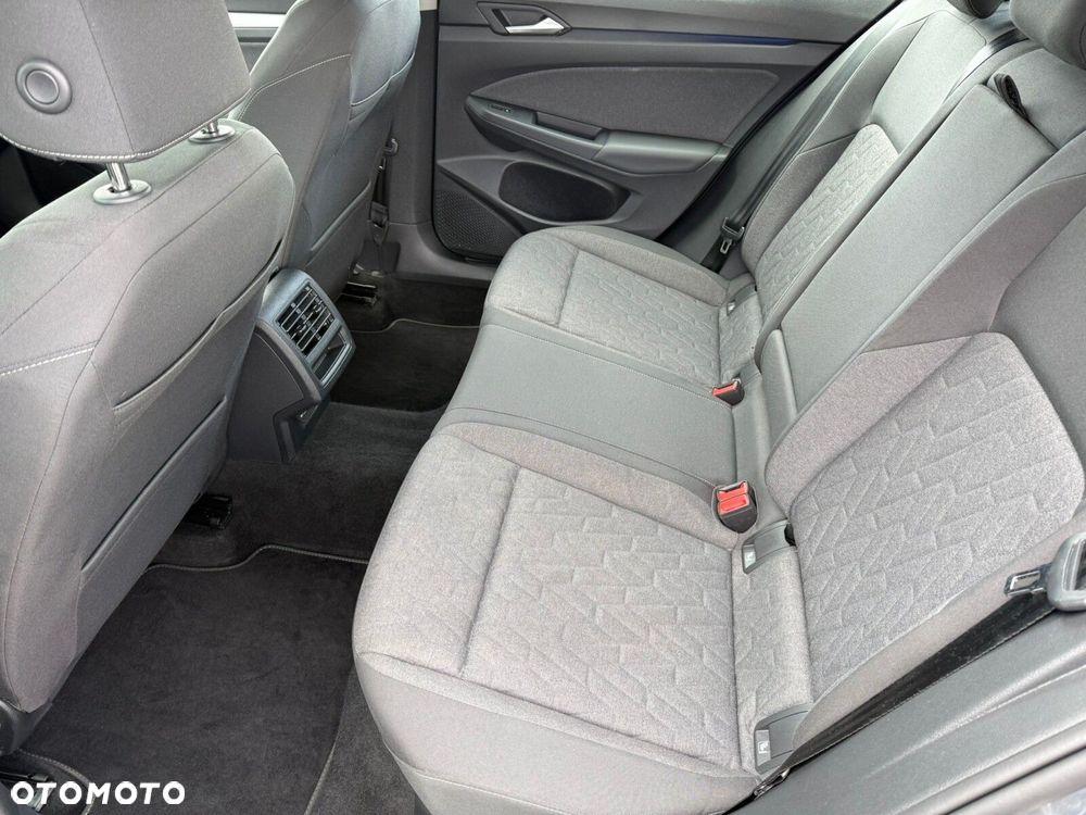 Volkswagen Golf Variant - 28