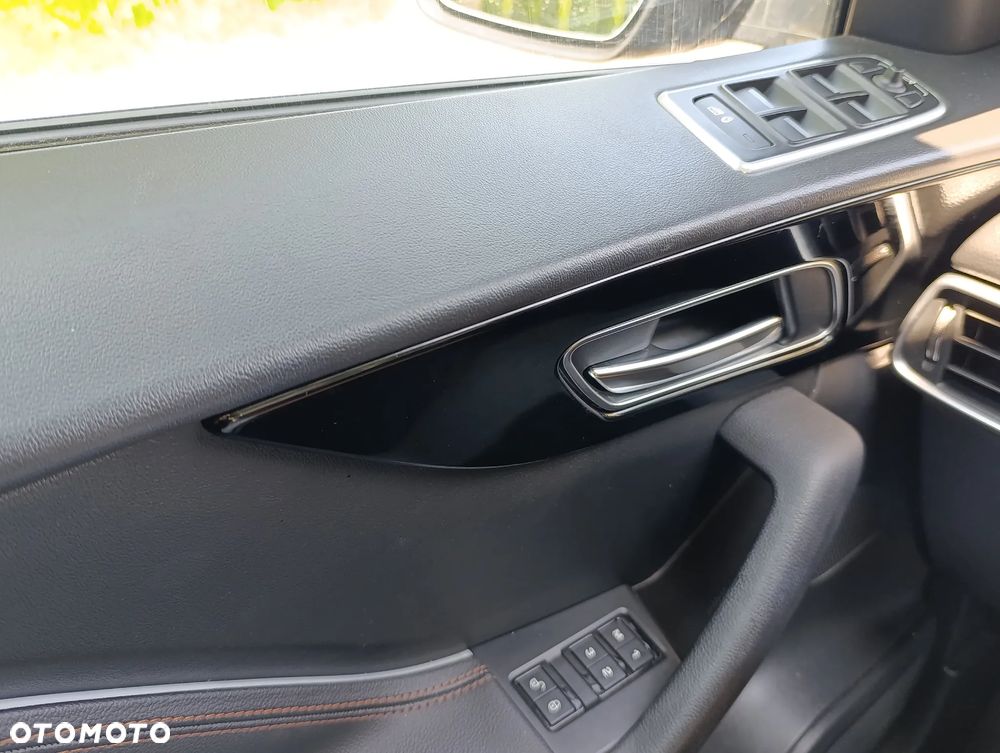 Jaguar F-Pace 2.0 i4P AWD Prestige - 15