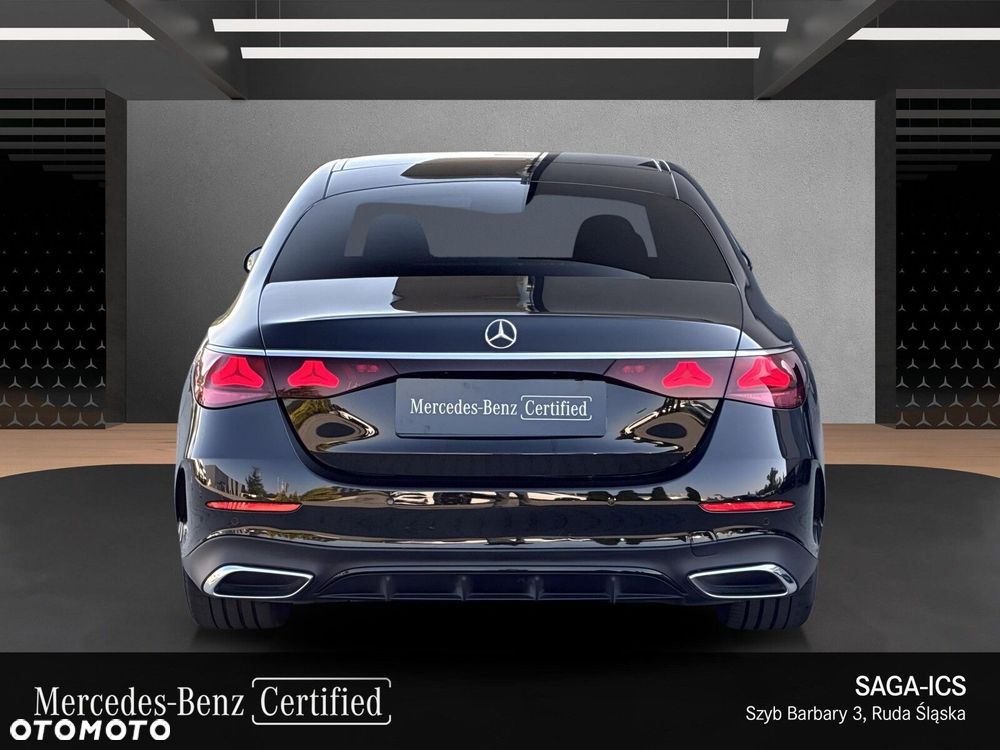 Mercedes-Benz E-Class 2025 photo 4
