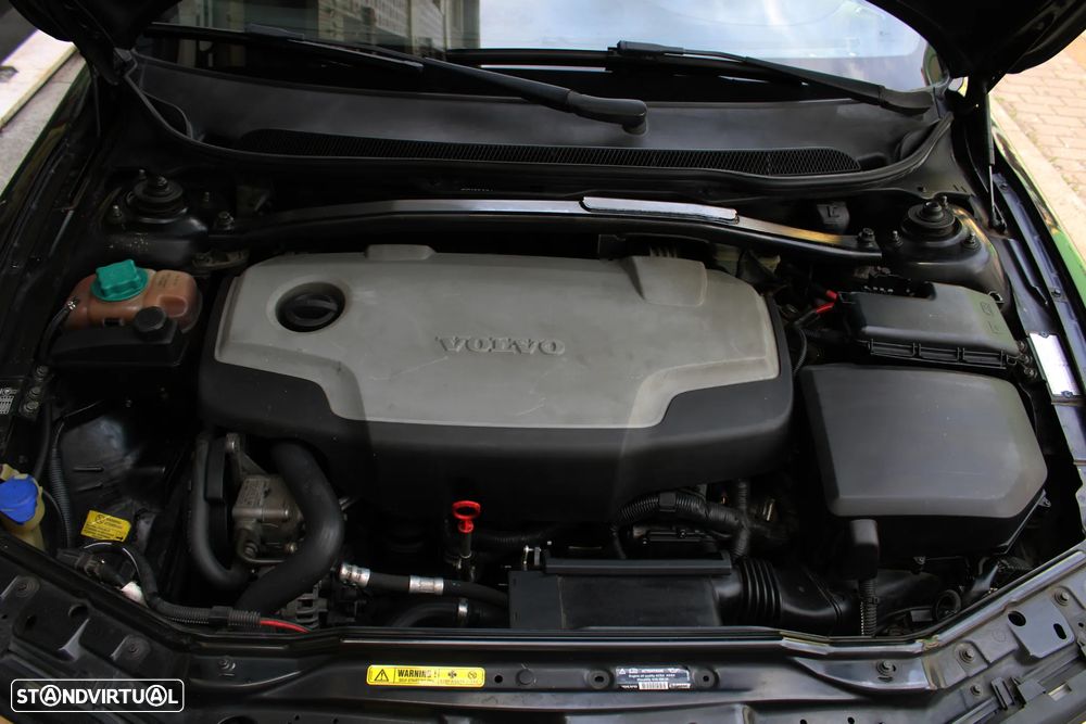 Volvo XC 70 2.4 D5 Nivel 2 - 46
