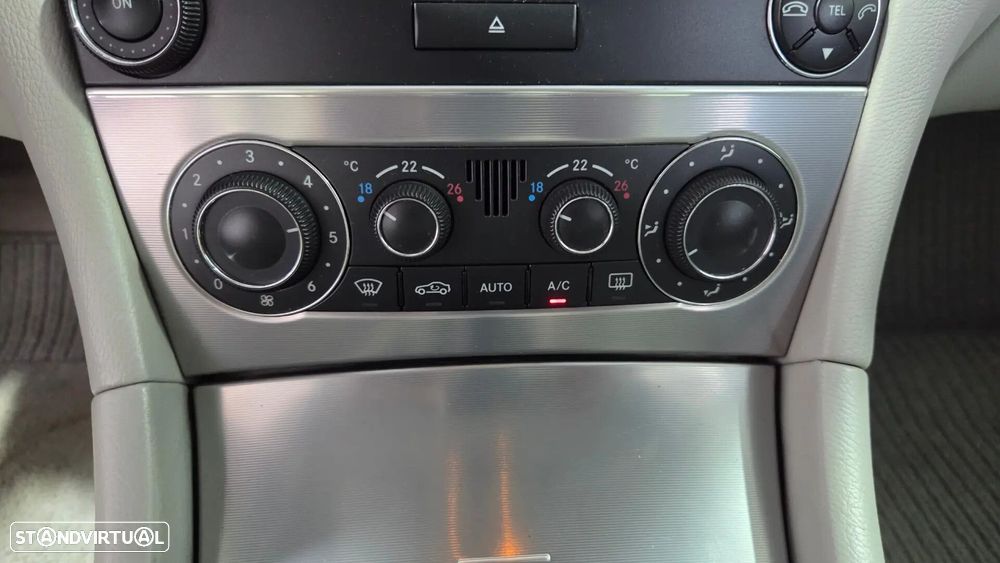 Mercedes-Benz C 180 Sport Coupé K Evolution - 23