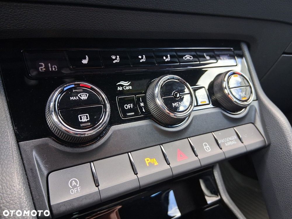 Skoda Karoq 2.0 TSI 4x4 Sportline DSG - 23