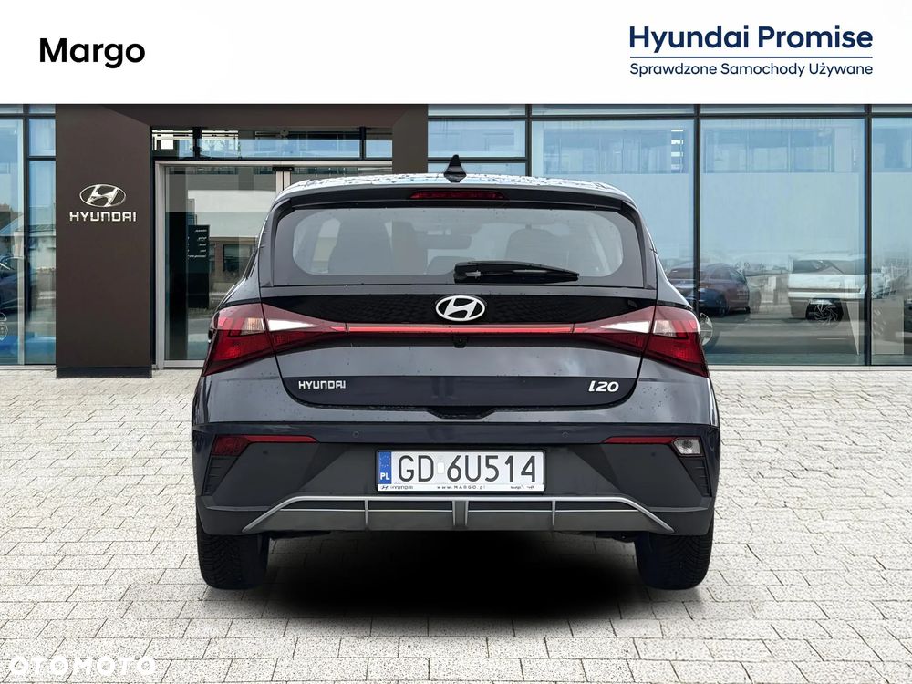 Hyundai i20 1.2 Modern - 12