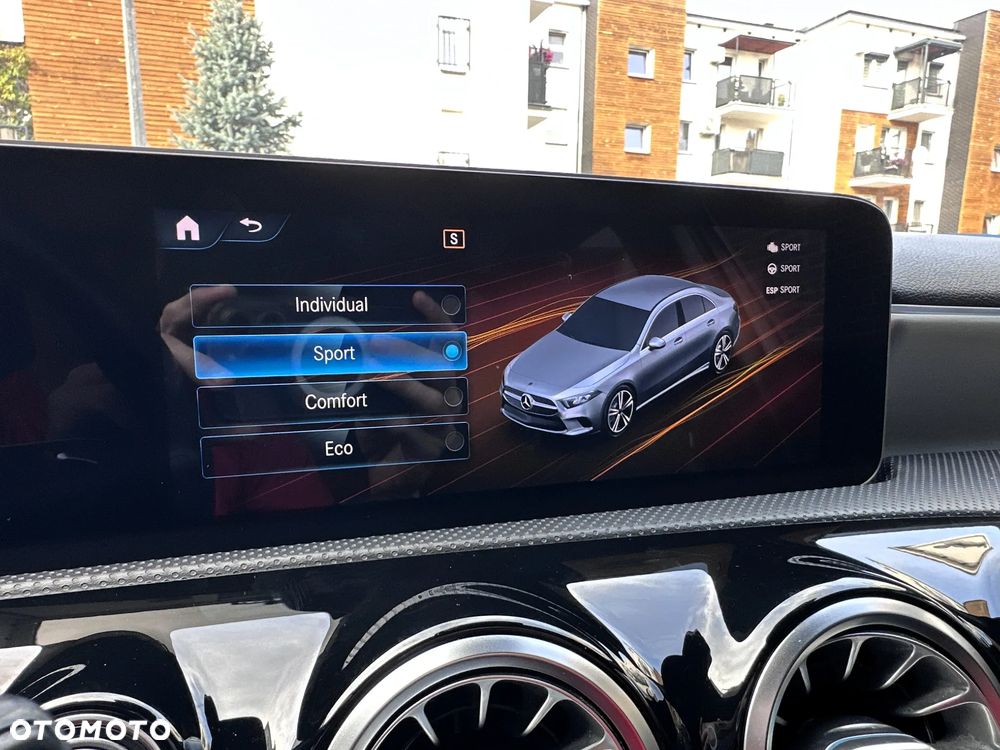 Mercedes-Benz Klasa A 250 AMG Line 7G-DCT - 22