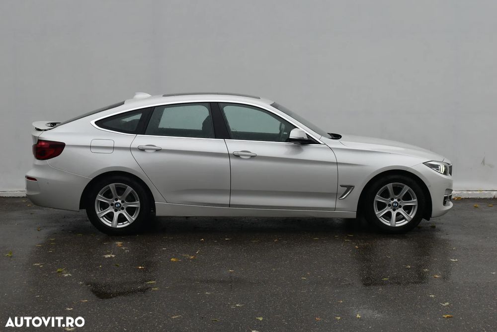 BMW Seria 3 320i GT xDrive AT - 6