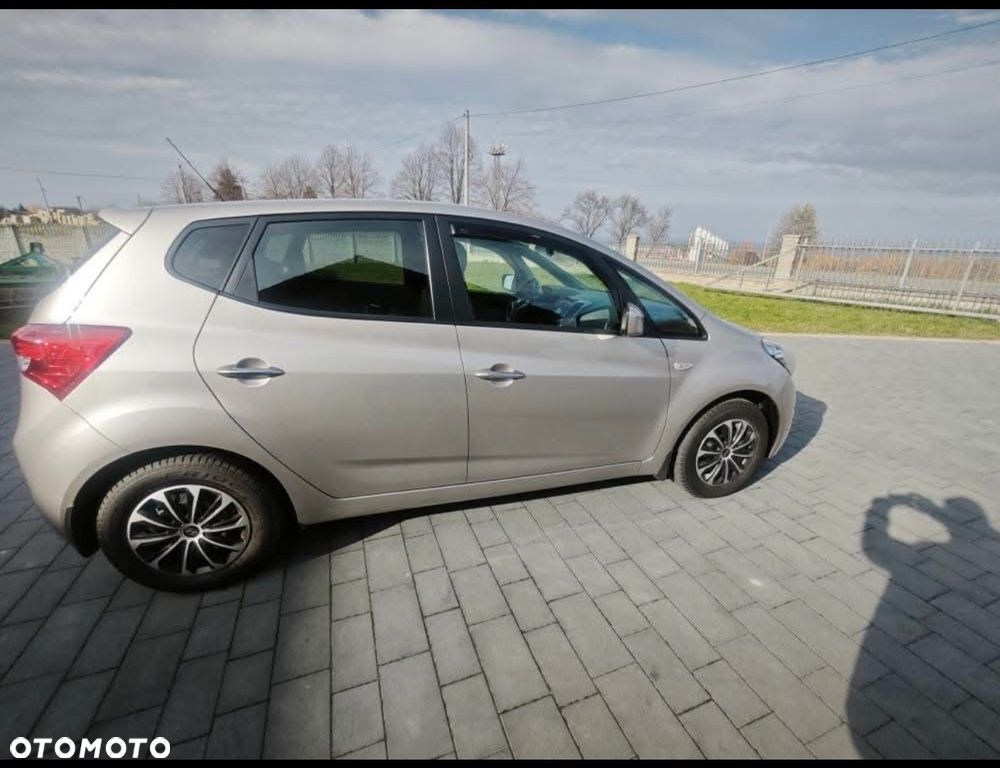 Hyundai ix20 1.4 BlueDrive Comfort - 3