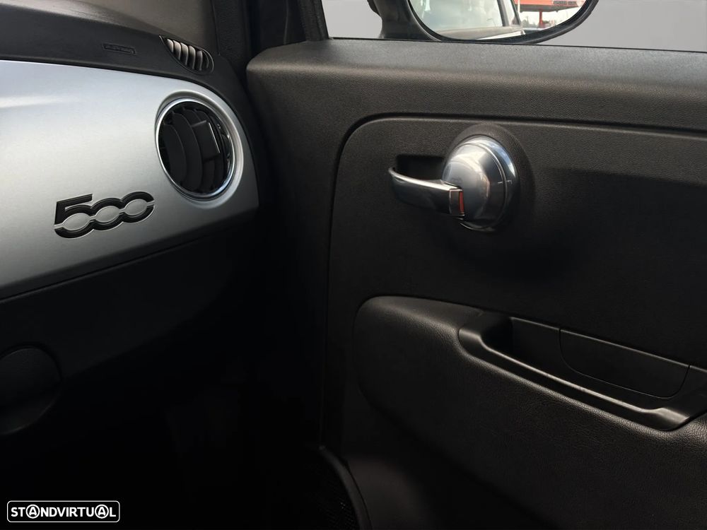 Fiat 500C 1.0 Hybrid Connect - 17