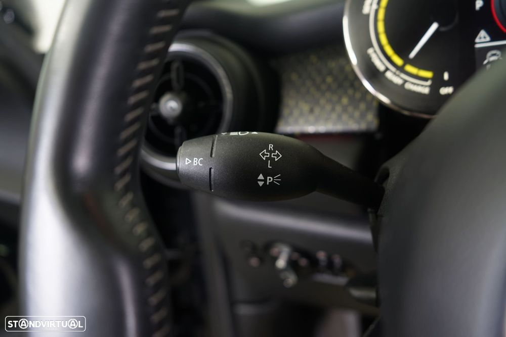 MINI 3 Portas Cooper SE Premium Classic - 23