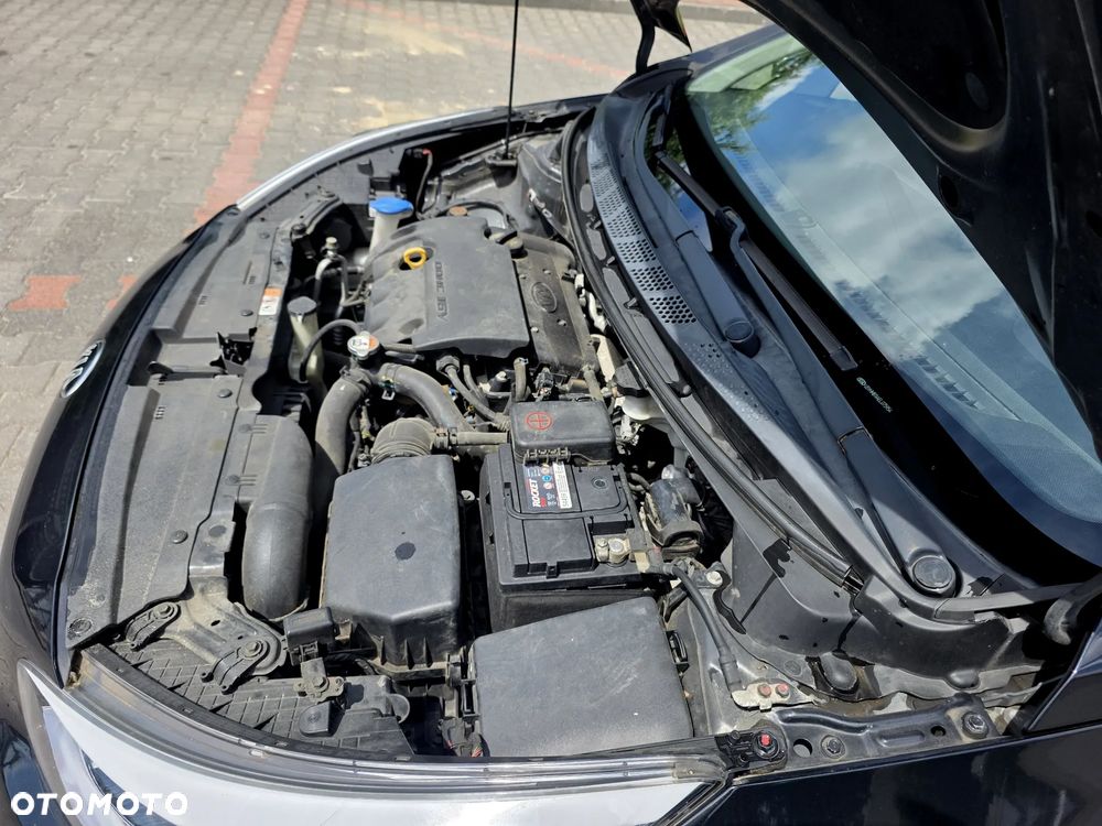 Kia Ceed 1.4 CVVT Attract - 17