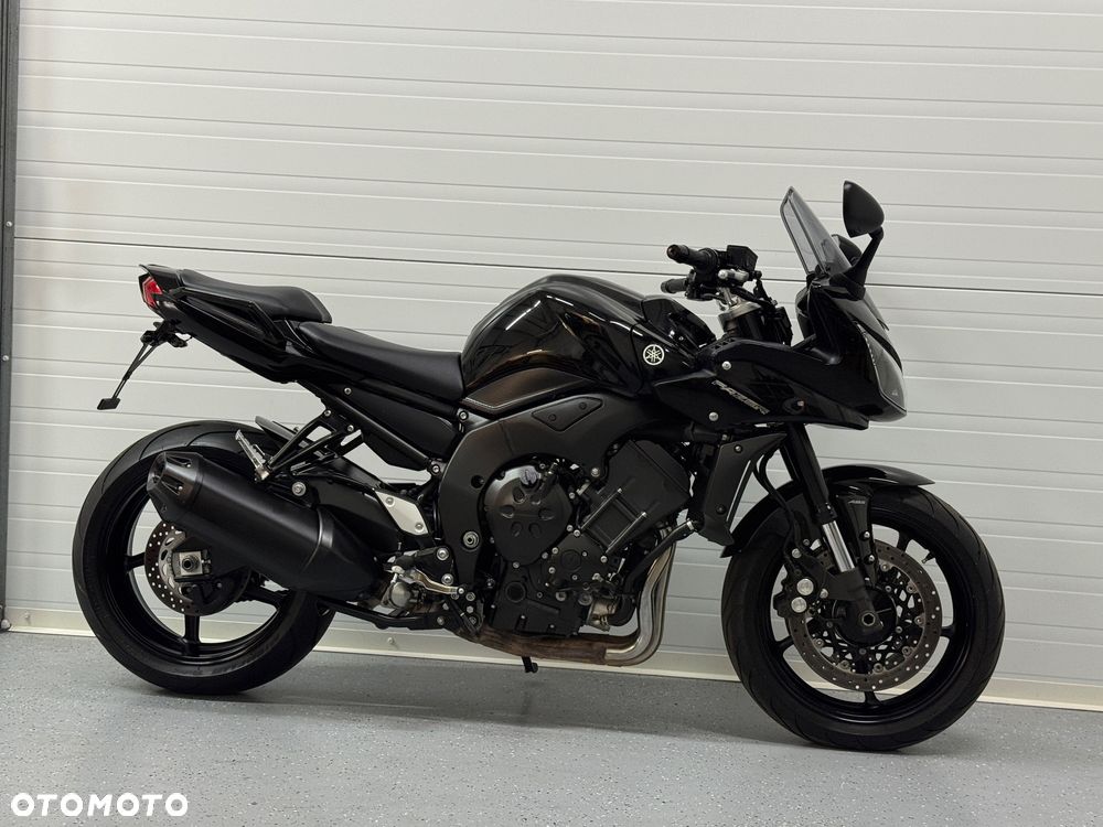 Yamaha FZ - 2