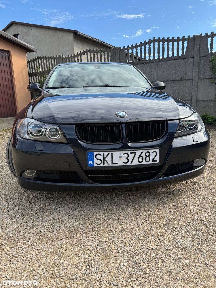 BMW Seria 3 330i - 1