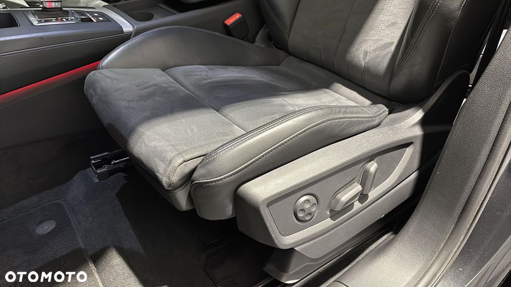 Audi Q5 40 TDI mHEV Quattro S Line S tronic - 13