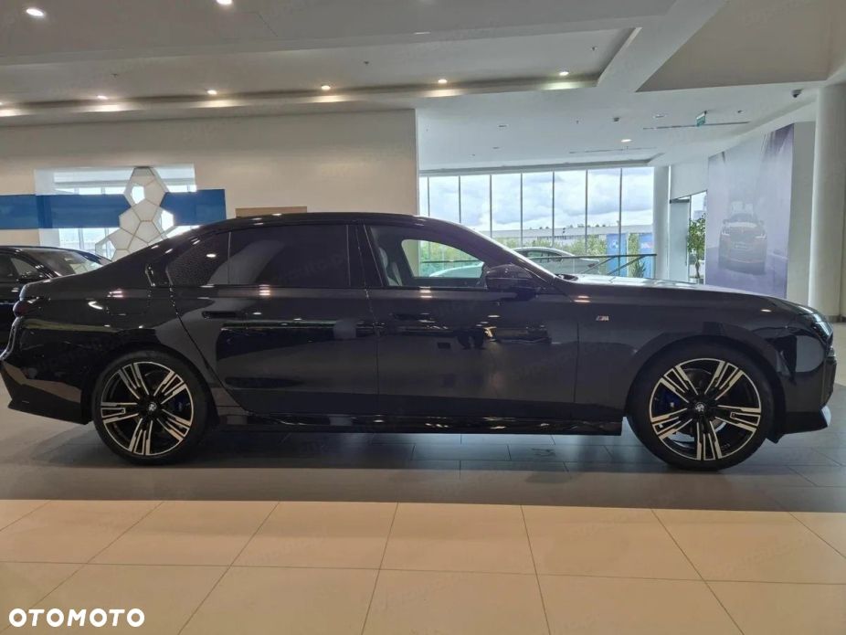 BMW Seria 7 740d xDrive mHEV M Sport sport - 7