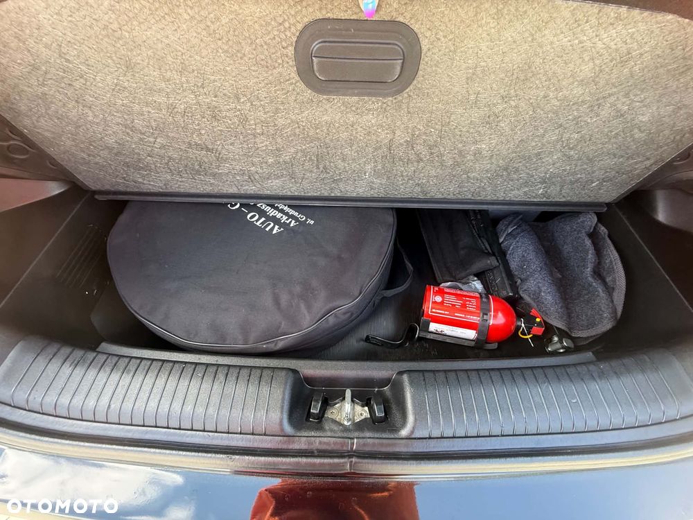 Hyundai ix20 1.6 Premium - 9