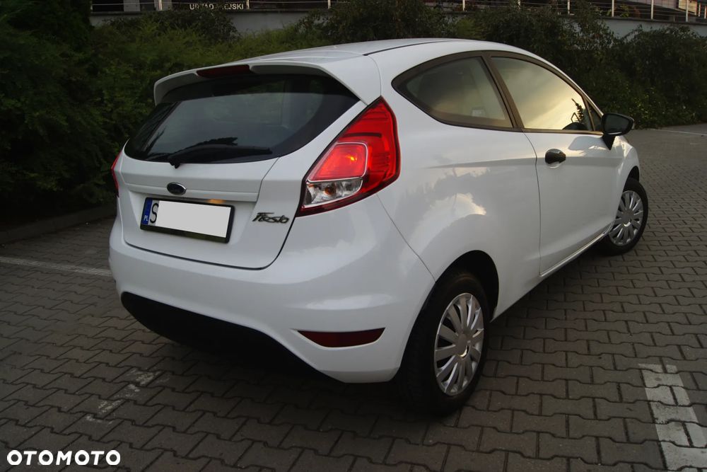 Ford Fiesta - 4