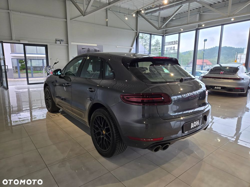 Porsche Macan GTS - 4