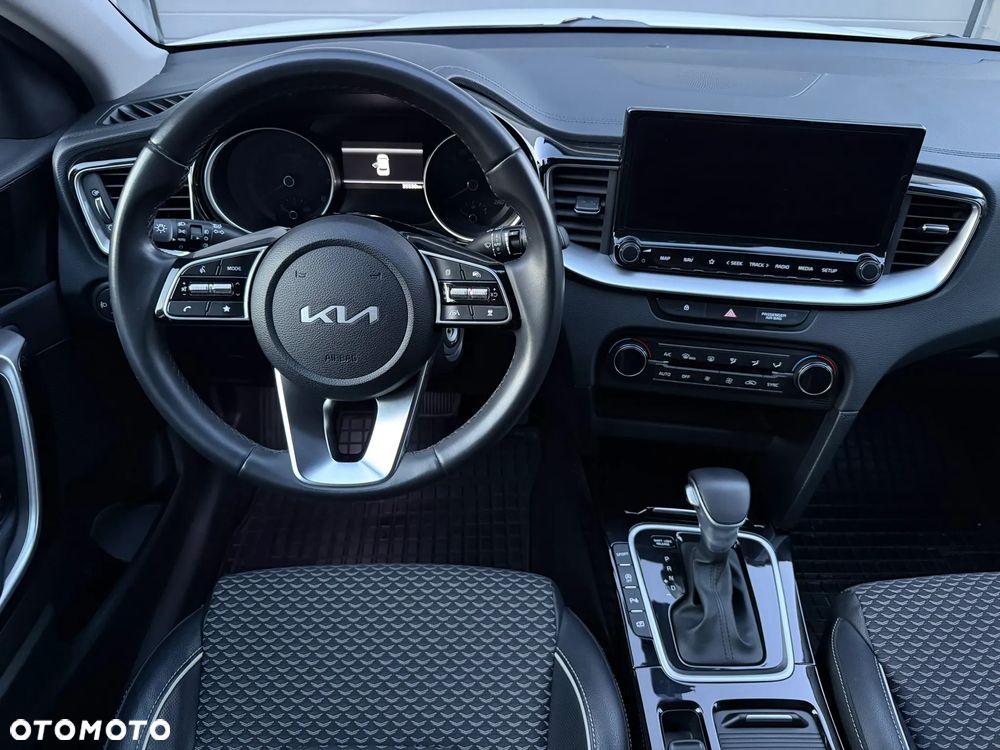 Kia XCeed 1.5 T-GDI L DCT - 14