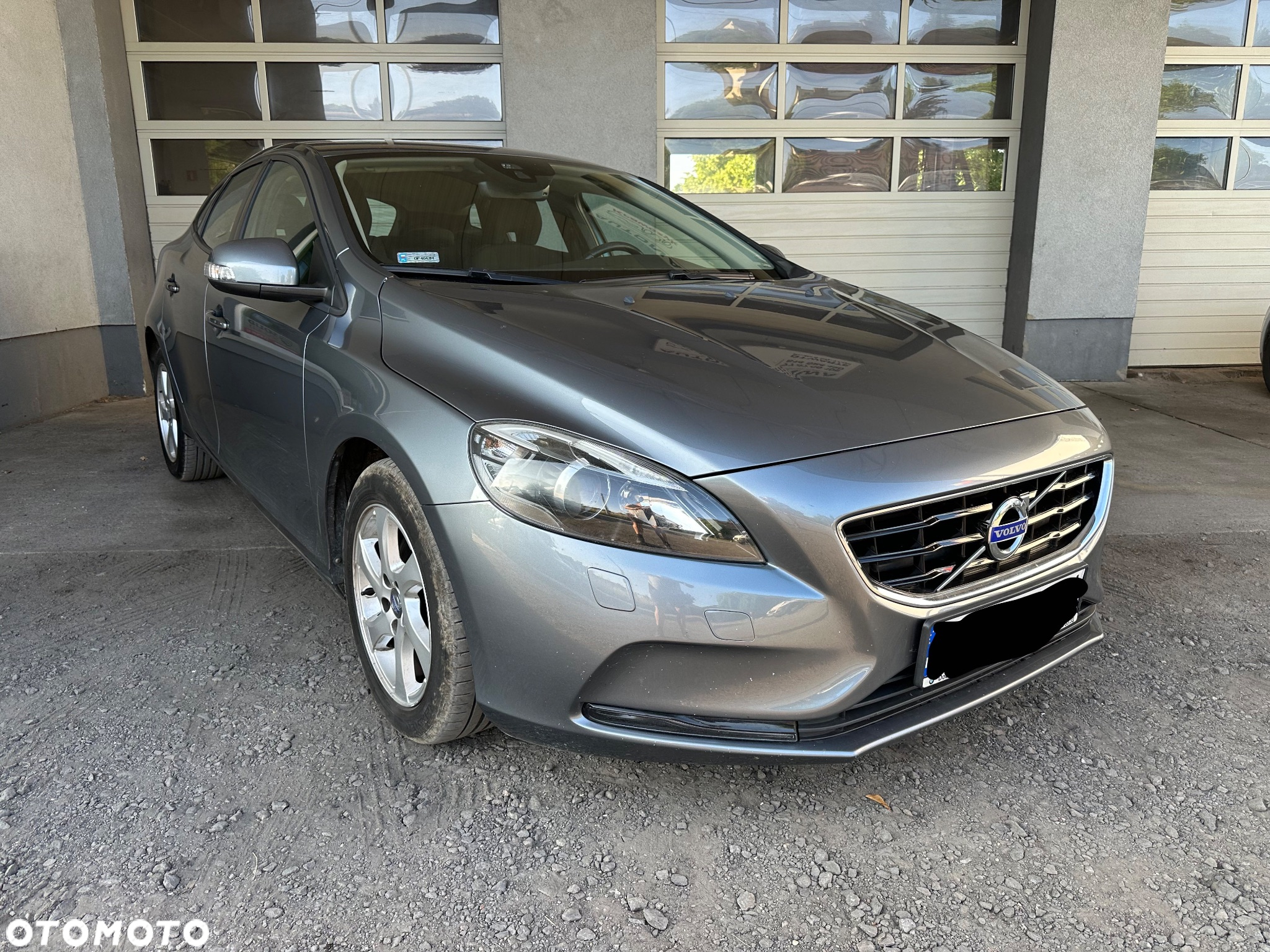 Volvo V40 T3 Drive-E Momentum - 6