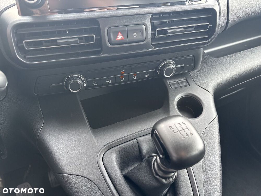 Toyota Proace City Verso Long 1.5 D-4D Business - 19