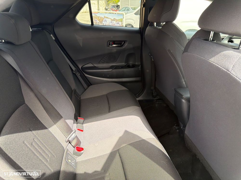 Toyota C-HR 1.8 Hybrid Square Collection - 11