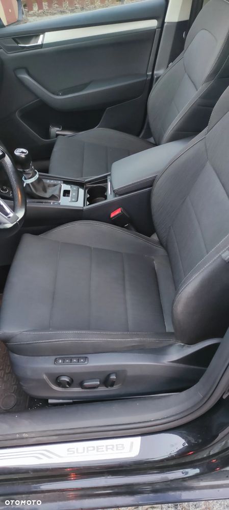 Skoda Superb 2.0 TDI Ambition - 20