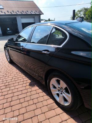 BMW Seria 5 518d - 21
