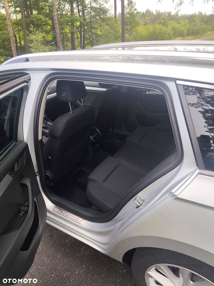Skoda Superb 1.5 TSI Ambition DSG - 10