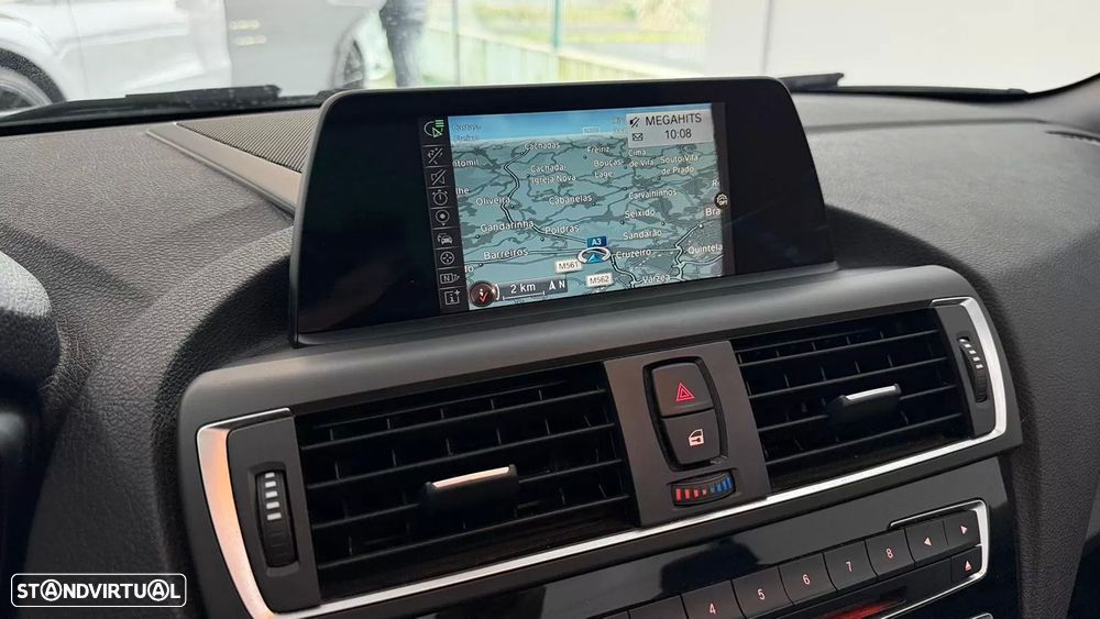 BMW 218 i Cabrio Line Sport - 22