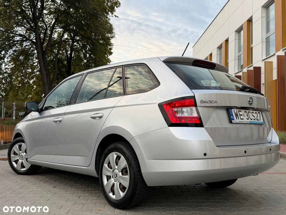 Skoda Fabia 1.0 TSI Active - 4