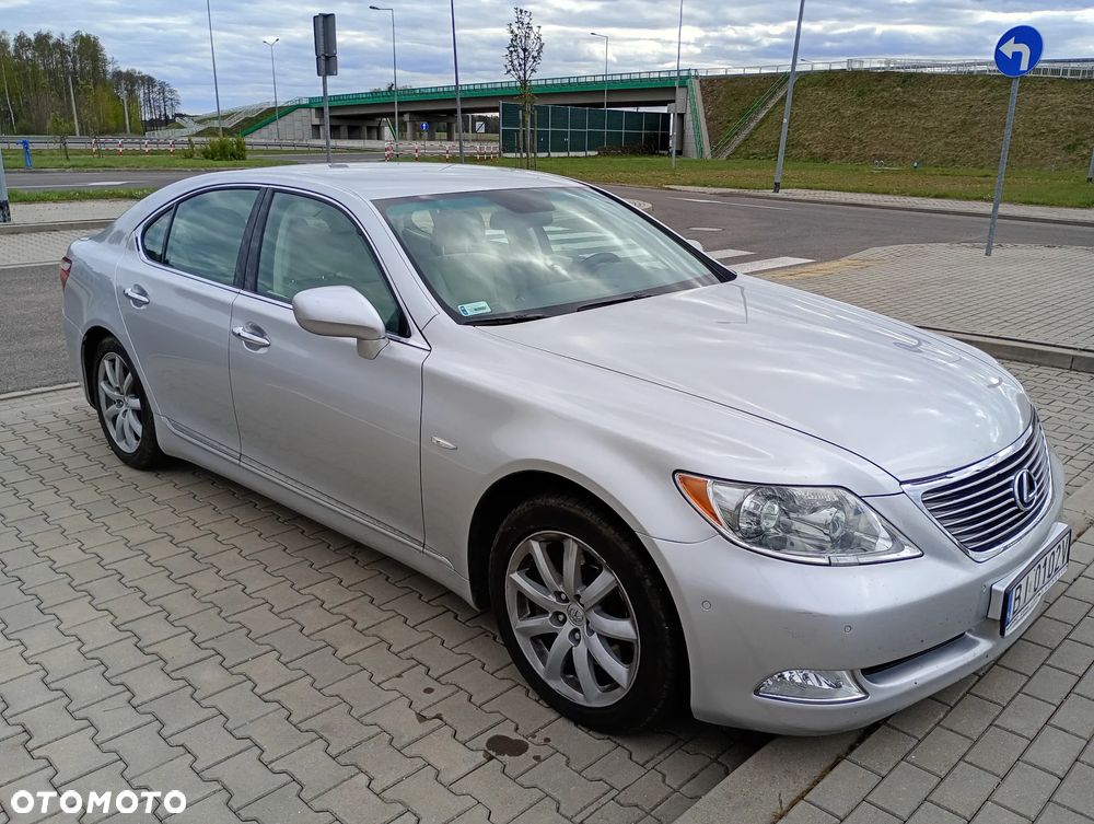 Lexus LS 460 Elite AWD - 3