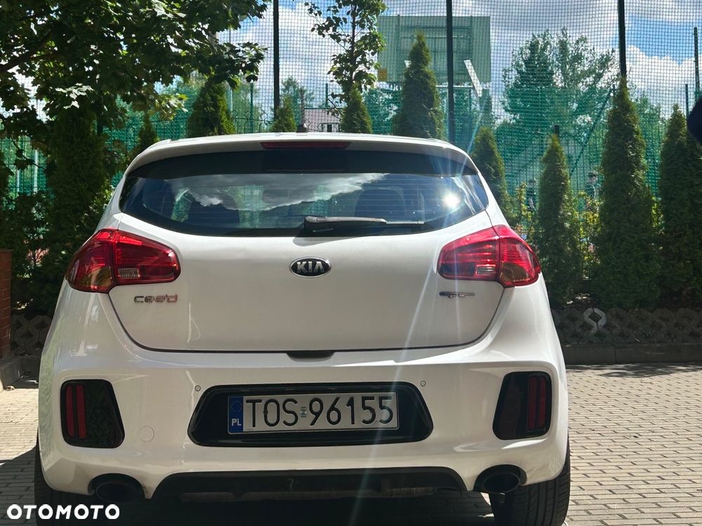 Kia Ceed 1.6 T-GDI GT L - 7