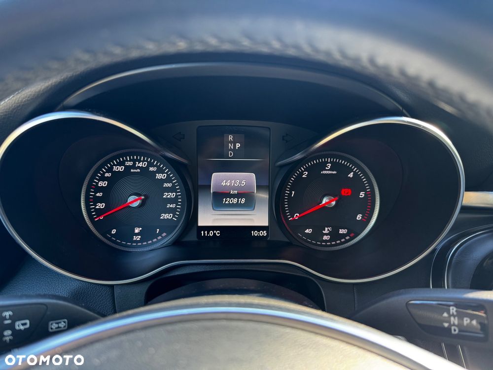 Mercedes-Benz GLC 220 d 4-Matic - 9