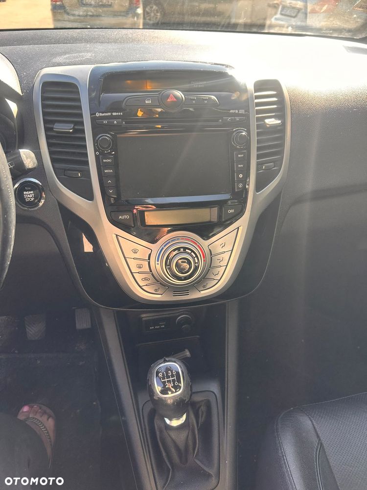 Hyundai ix20 1.4 CRDi Premium blue - 11