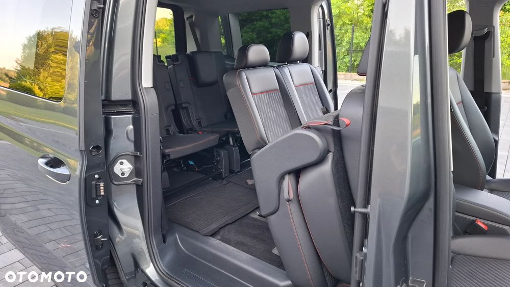 Ford Tourneo Connect - 20