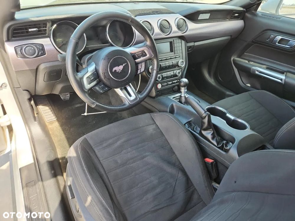 Ford Mustang 5.0 Ti-VCT V8 GT - 7