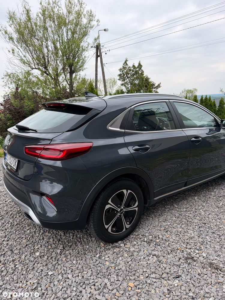 Kia XCeed - 10
