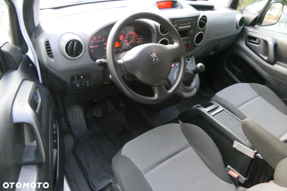 Peugeot PARTNER - 11