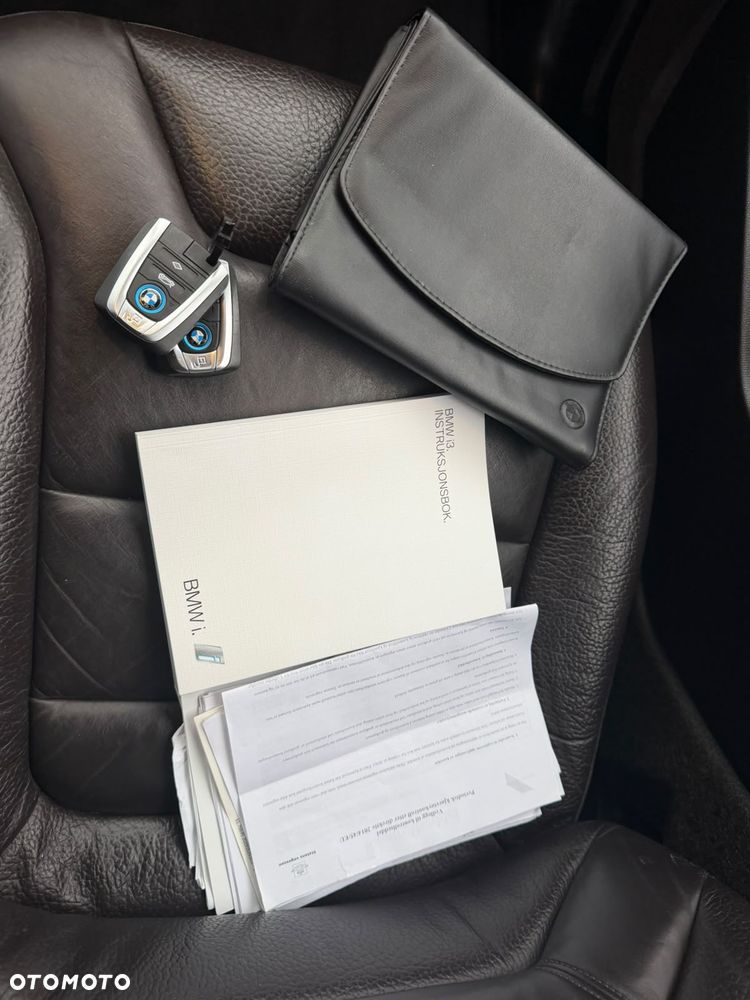 BMW i3 (60 Ah) - 32