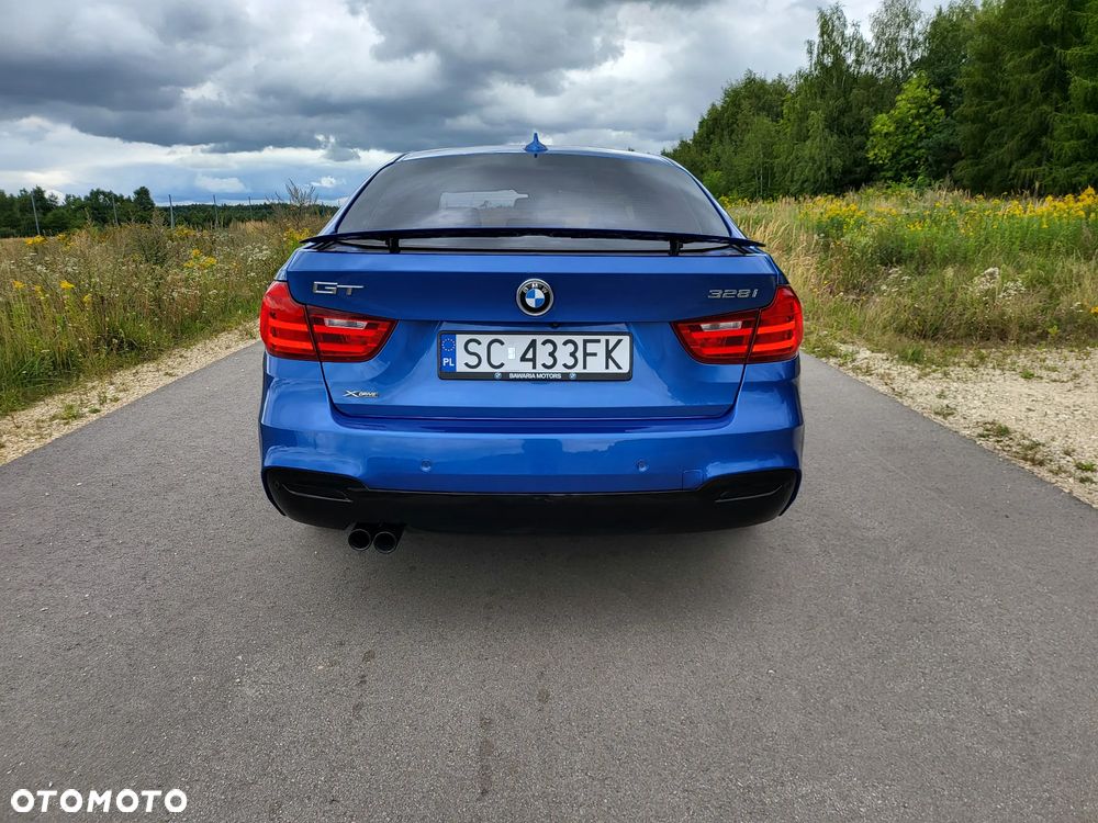 BMW Seria 3 328i Touring xDrive Sport-Aut Luxury Line - 5