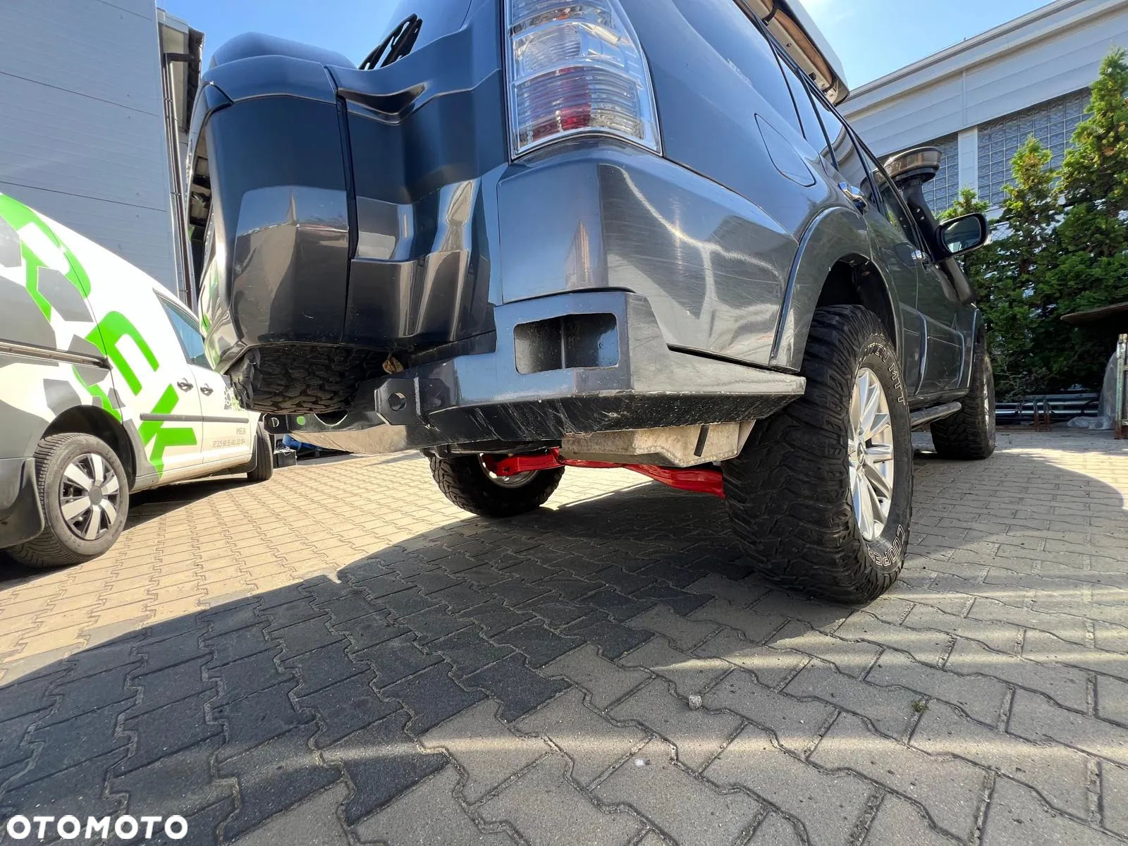 Mitsubishi Pajero 3.2 DID Dakar