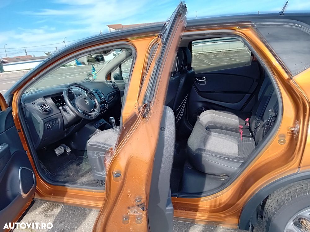 Renault Captur TCe 150 EDC GPF BOSE EDITION - 7