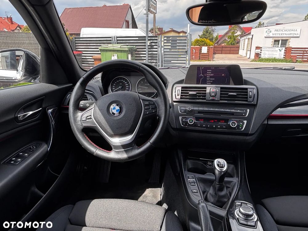 BMW Seria 1 118i Sport Line - 15