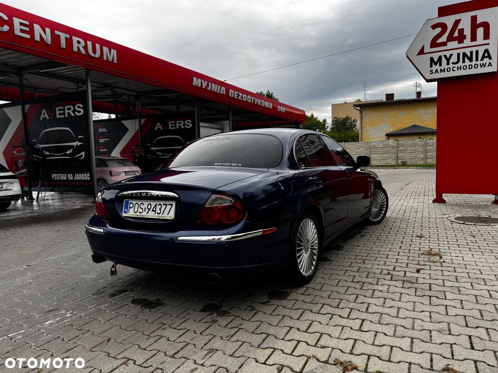 Jaguar S-Type - 10