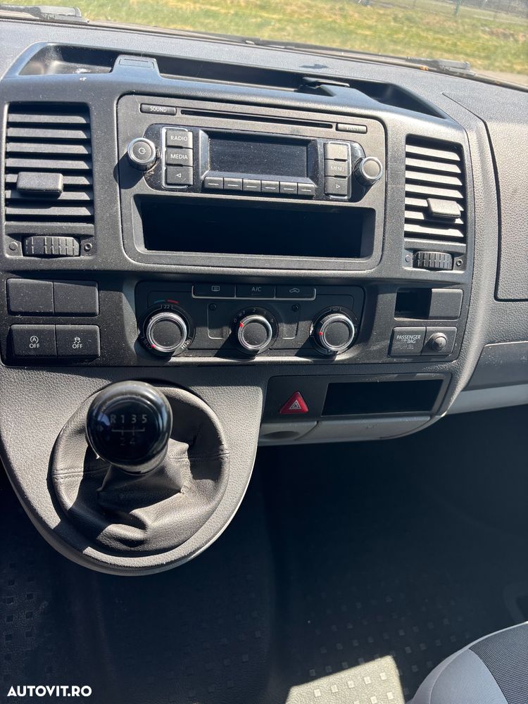 Volkswagen Transporter - 6