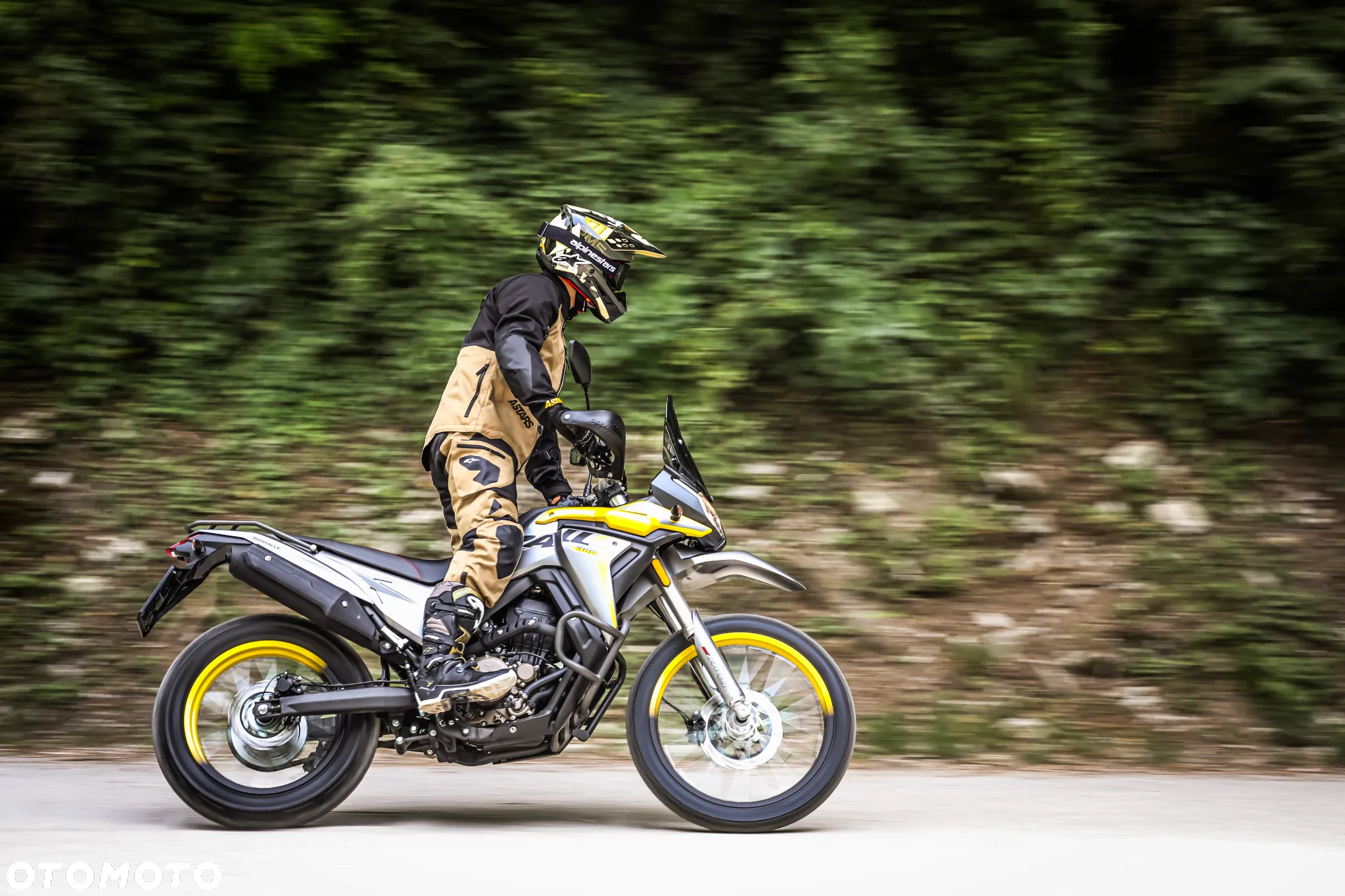 VOGE 300GY RALLY