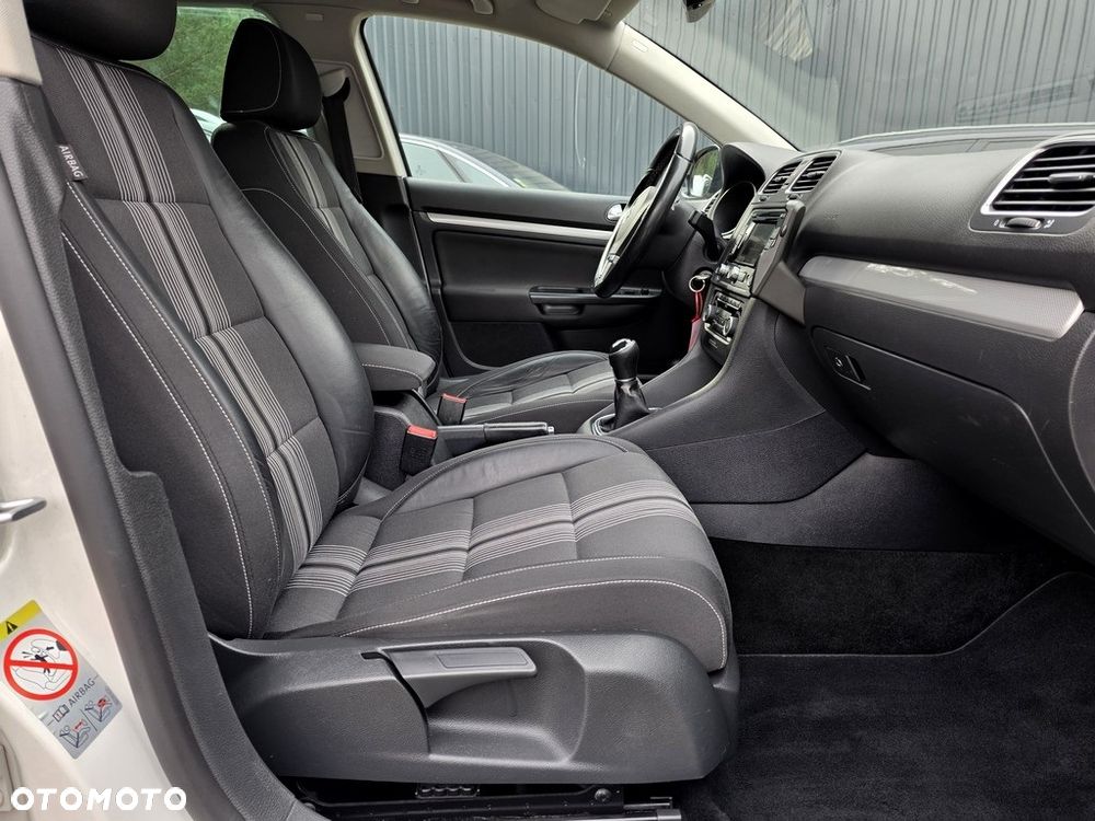 Volkswagen Golf 2.0 TDI Comfortline - 13