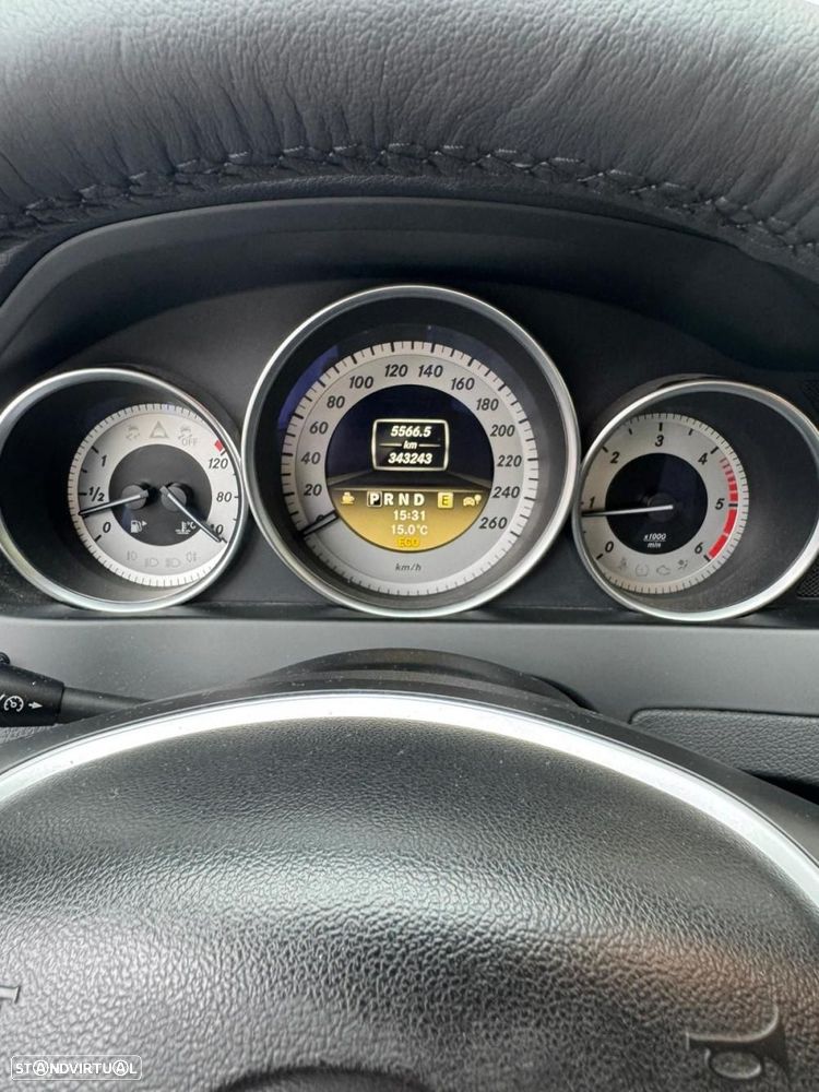 Mercedes-Benz C 220 - 7