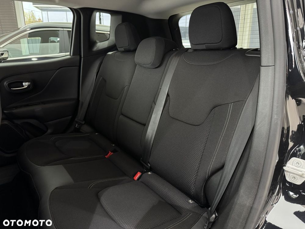 Jeep Renegade - 13