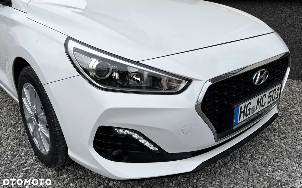 Hyundai i30 1.4 Passion - 35