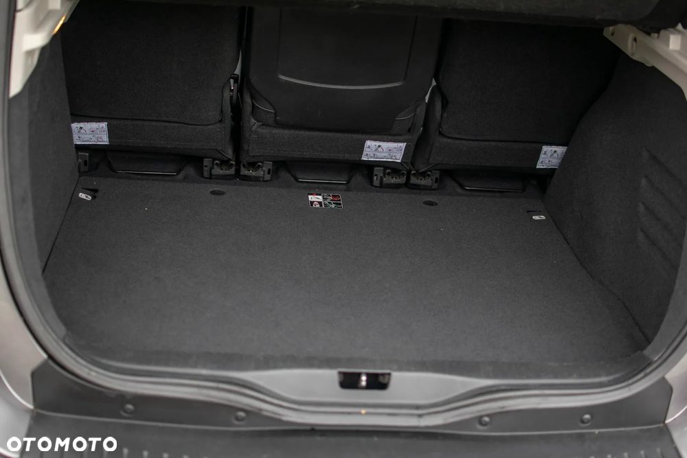 Renault Scenic - 32